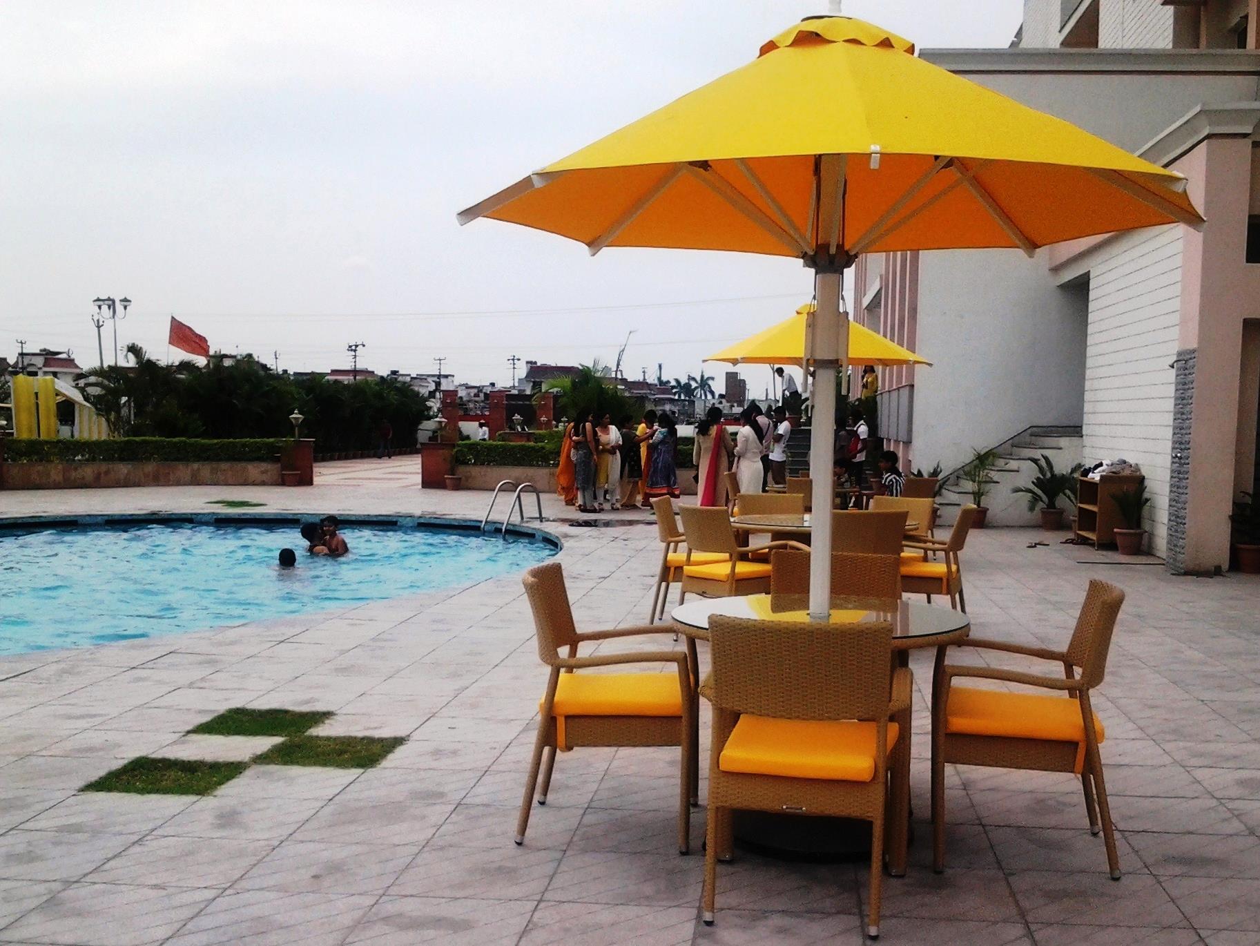Hotel Sobti Continental Rudrapur Exterior photo